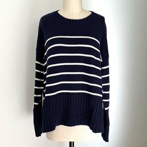 Gap 24/7 Split-Hem Crewneck Sweater NWT Cotton Navy White Stripe L
